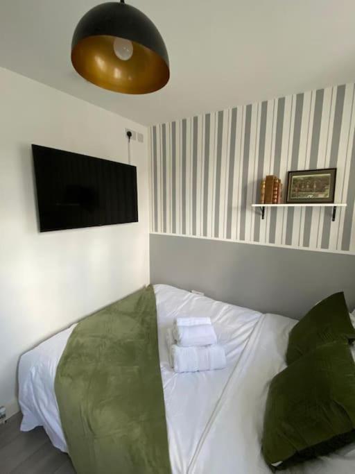 One Bedroom Putney Village Flat Londres Exterior foto